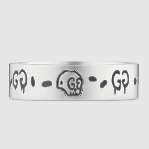 Gucci skull ring